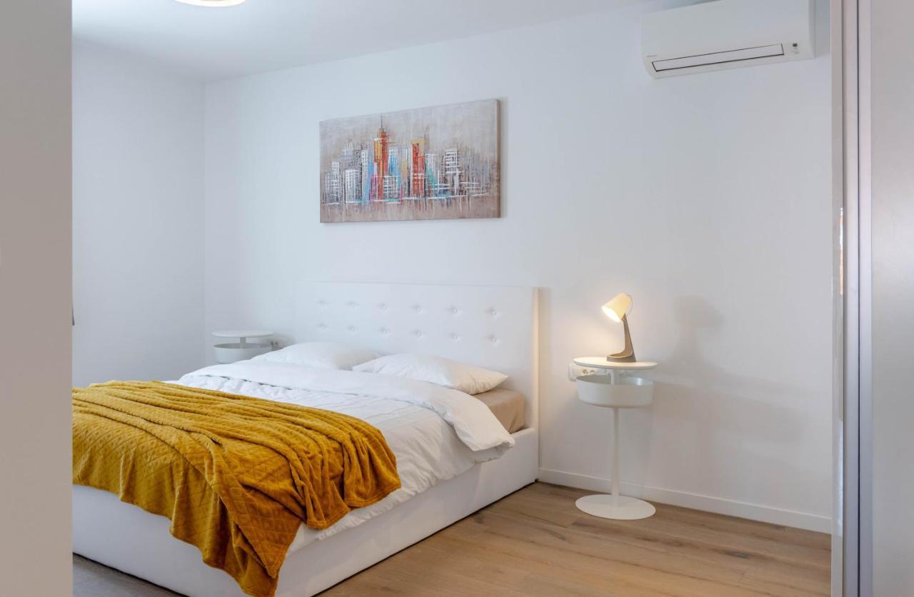 Apartment Ana Каштела Экстерьер фото