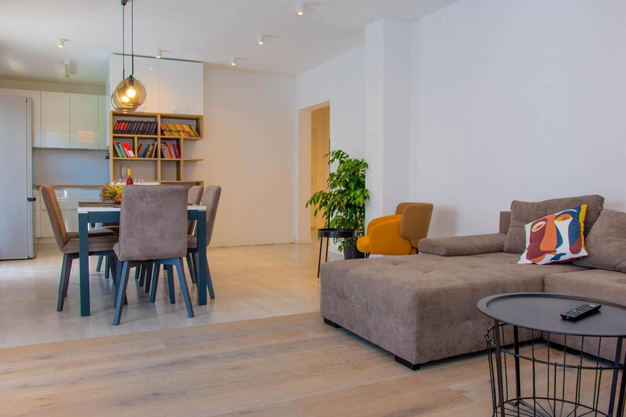 Apartment Ana Каштела Экстерьер фото