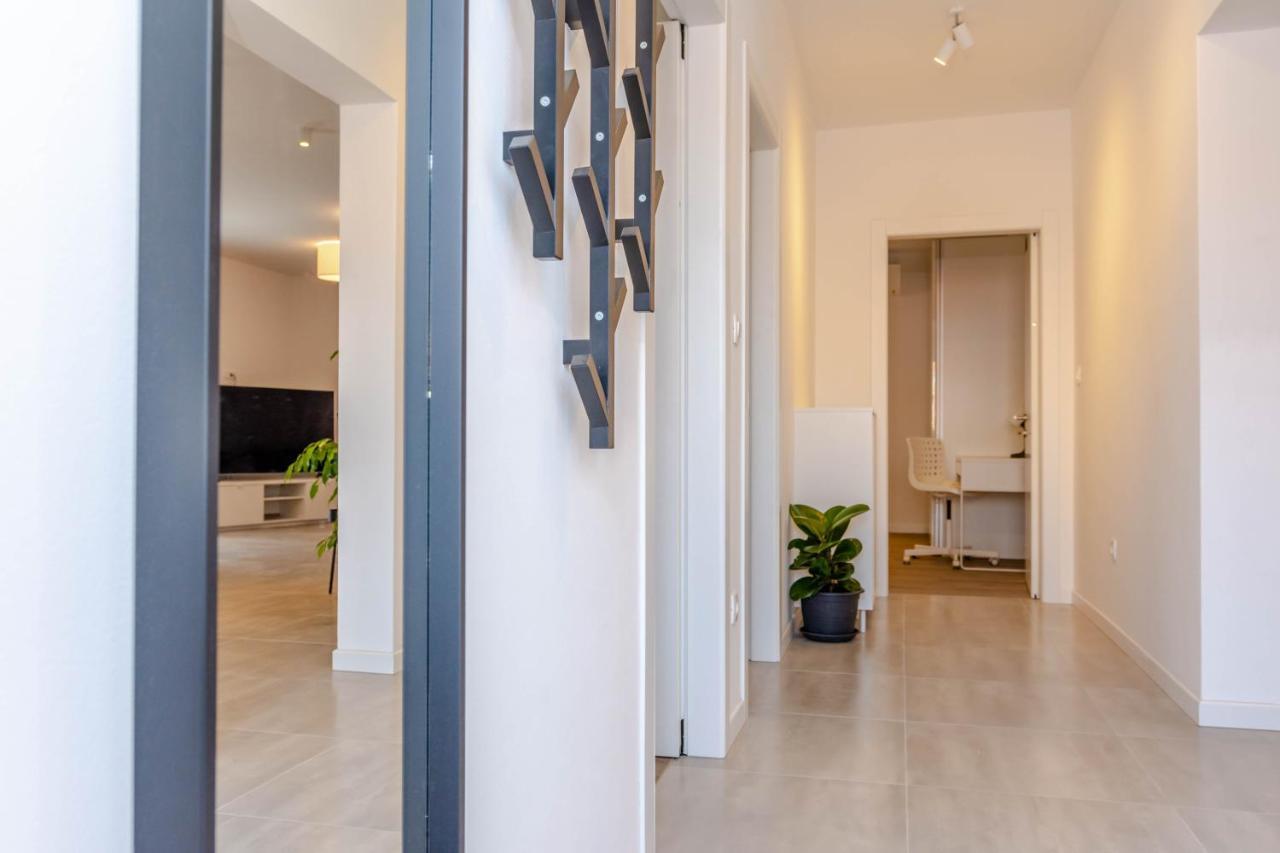 Apartment Ana Каштела Экстерьер фото