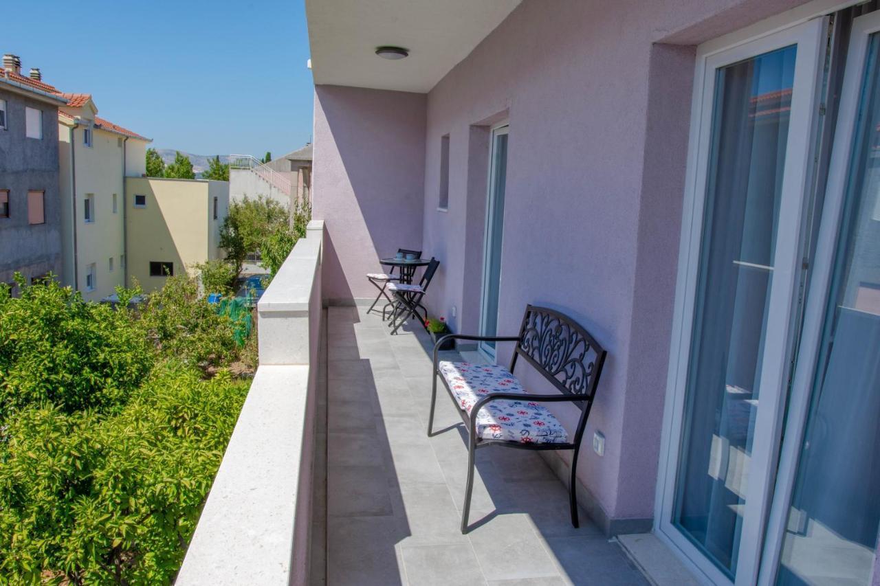 Apartment Ana Каштела Экстерьер фото