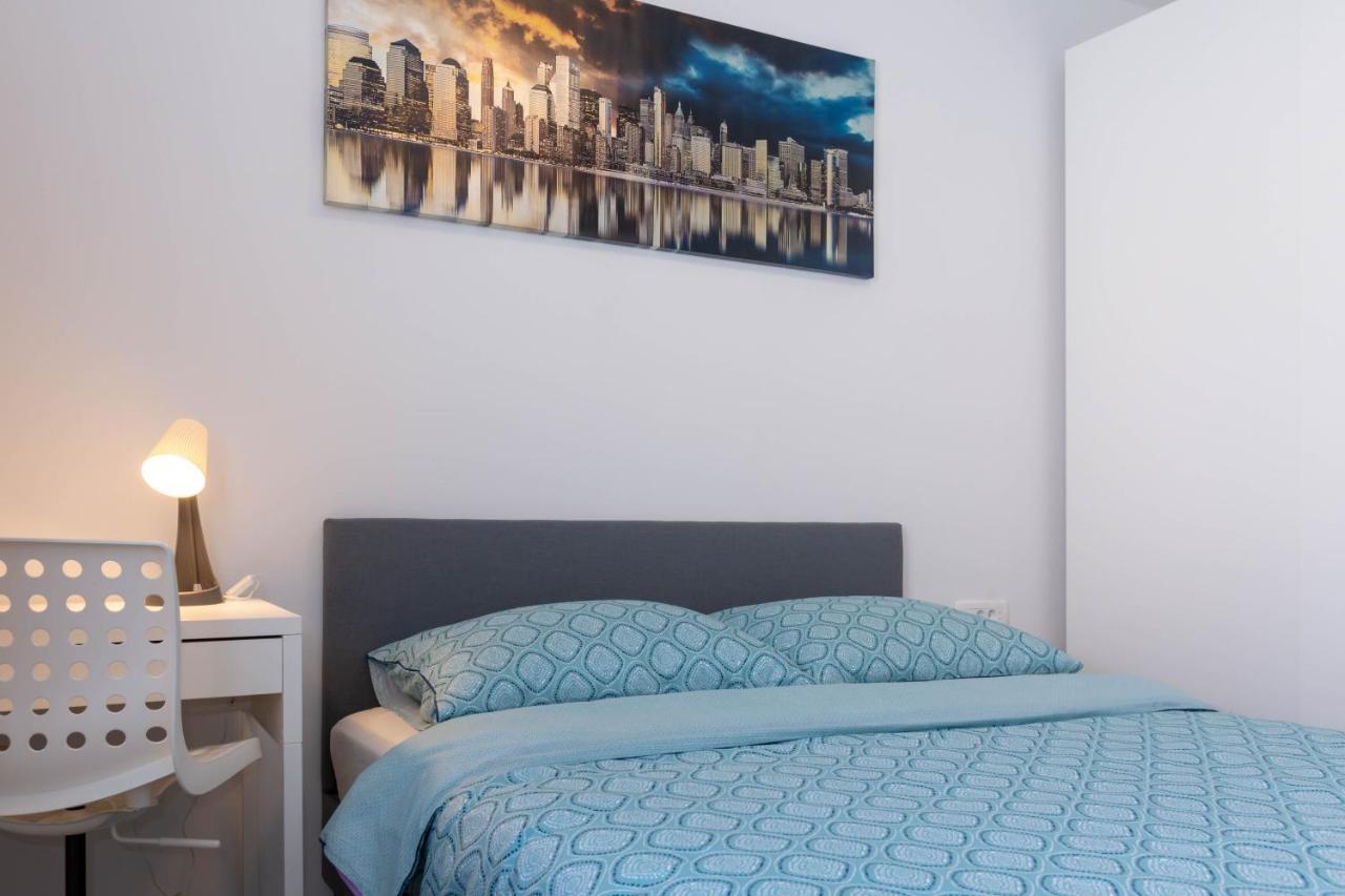 Apartment Ana Каштела Экстерьер фото